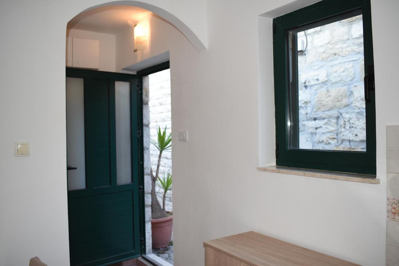 Twin Love Apartment Split Luaran gambar