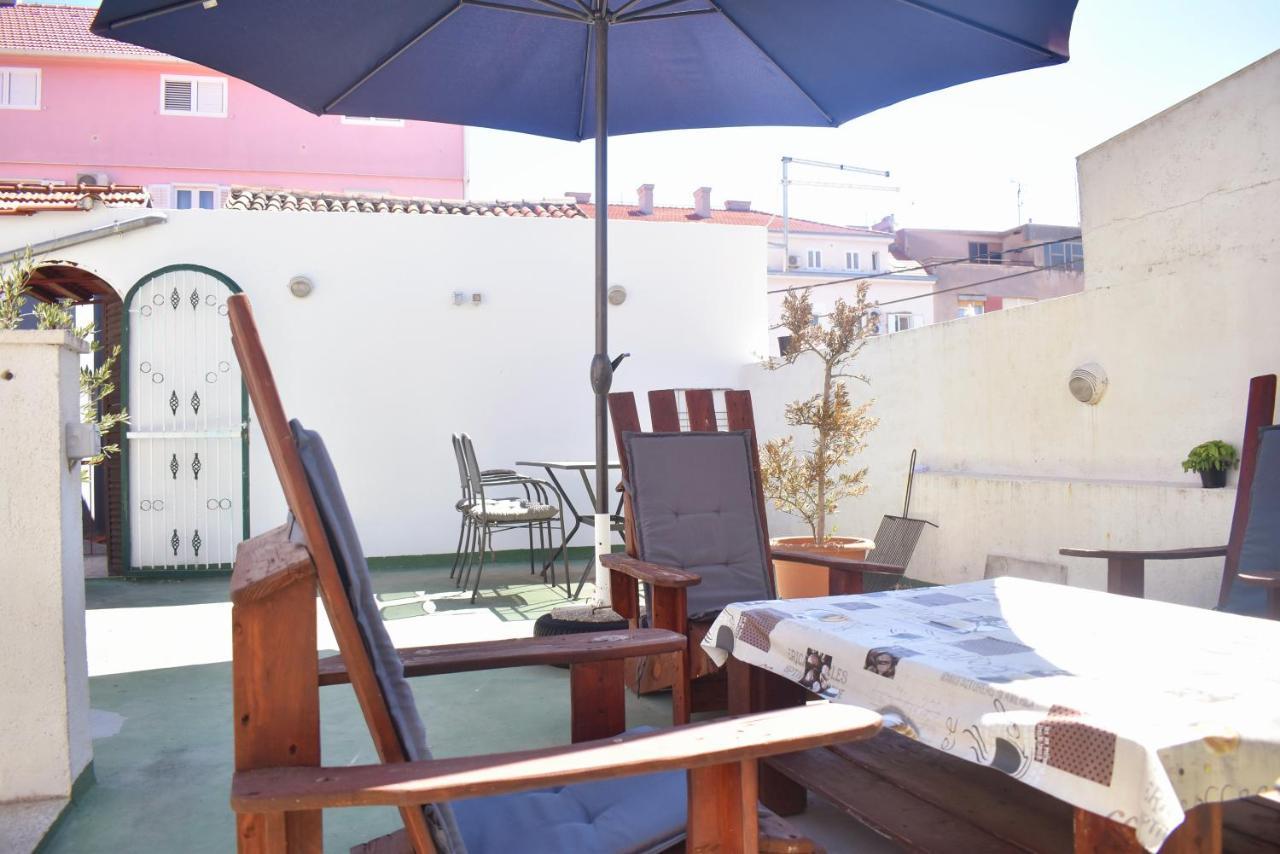 Twin Love Apartment Split Luaran gambar