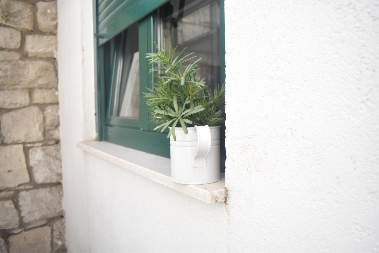 Twin Love Apartment Split Luaran gambar